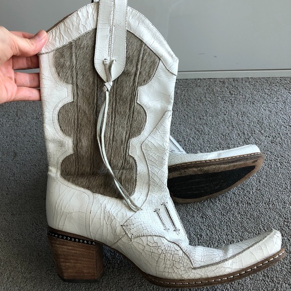 AKETOHN vintage white leather boots